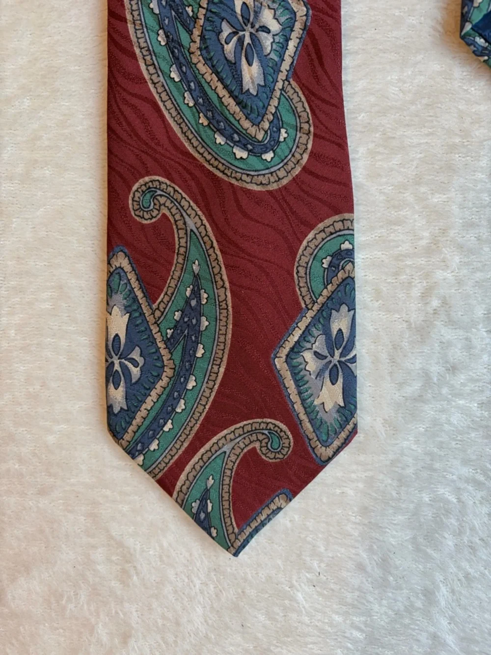 Liberty of‎ London Men's Paisley Red Blue Green Beige 100% Silk Classic Tie